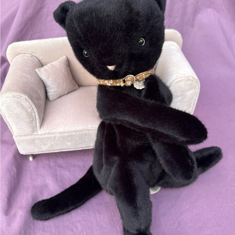Maileg Black SLEEPING KITTEN NWT sold out gift NWT animal love shiny black cat M